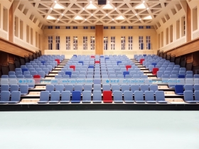 吉林省長(zhǎng)春市——長(zhǎng)春百克生物科技股份公司演藝廳 吉林省長(zhǎng)春市——長(zhǎng)春百克生物科技股份公司演藝廳