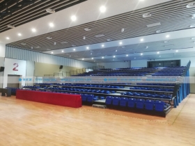 廣東省廣州市——黃埔區(qū)聯(lián)和小學(xué)多功能廳 廣東省廣州市——黃埔區(qū)聯(lián)和小學(xué)多功能廳